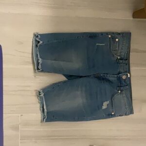 Girls 7 For All Mankind denim shorts